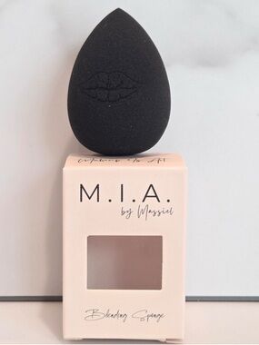 M.I.A. By Massiel Black Makeup Blending Sponge NEW! FULL SIZE!